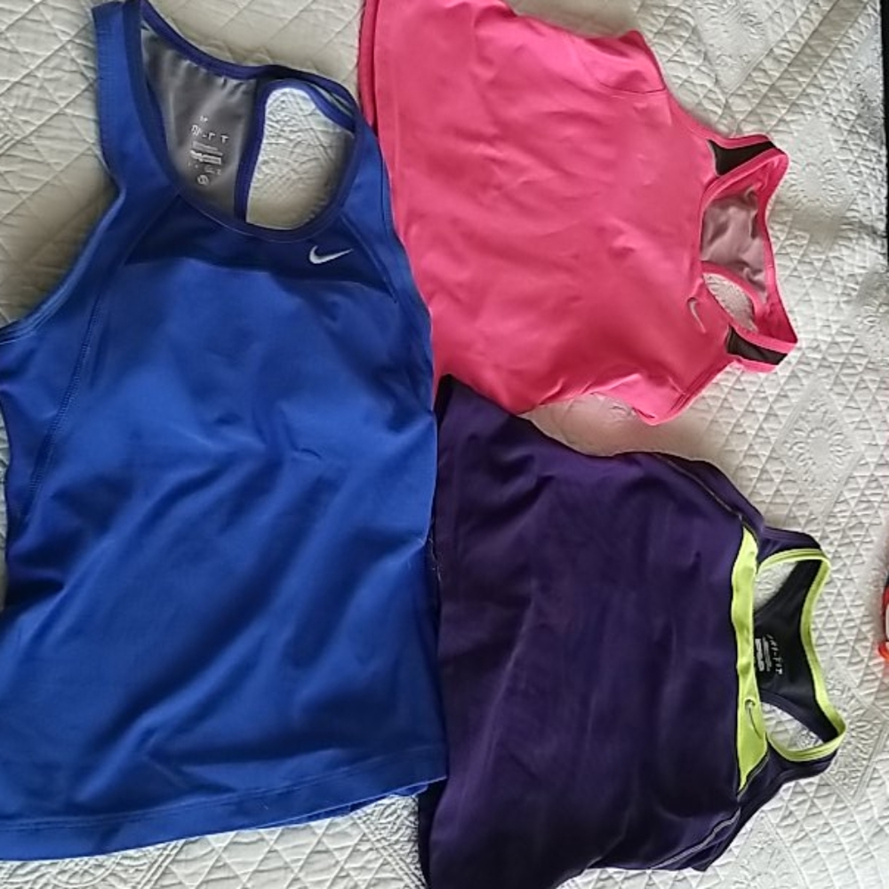 Nike running/workout tops